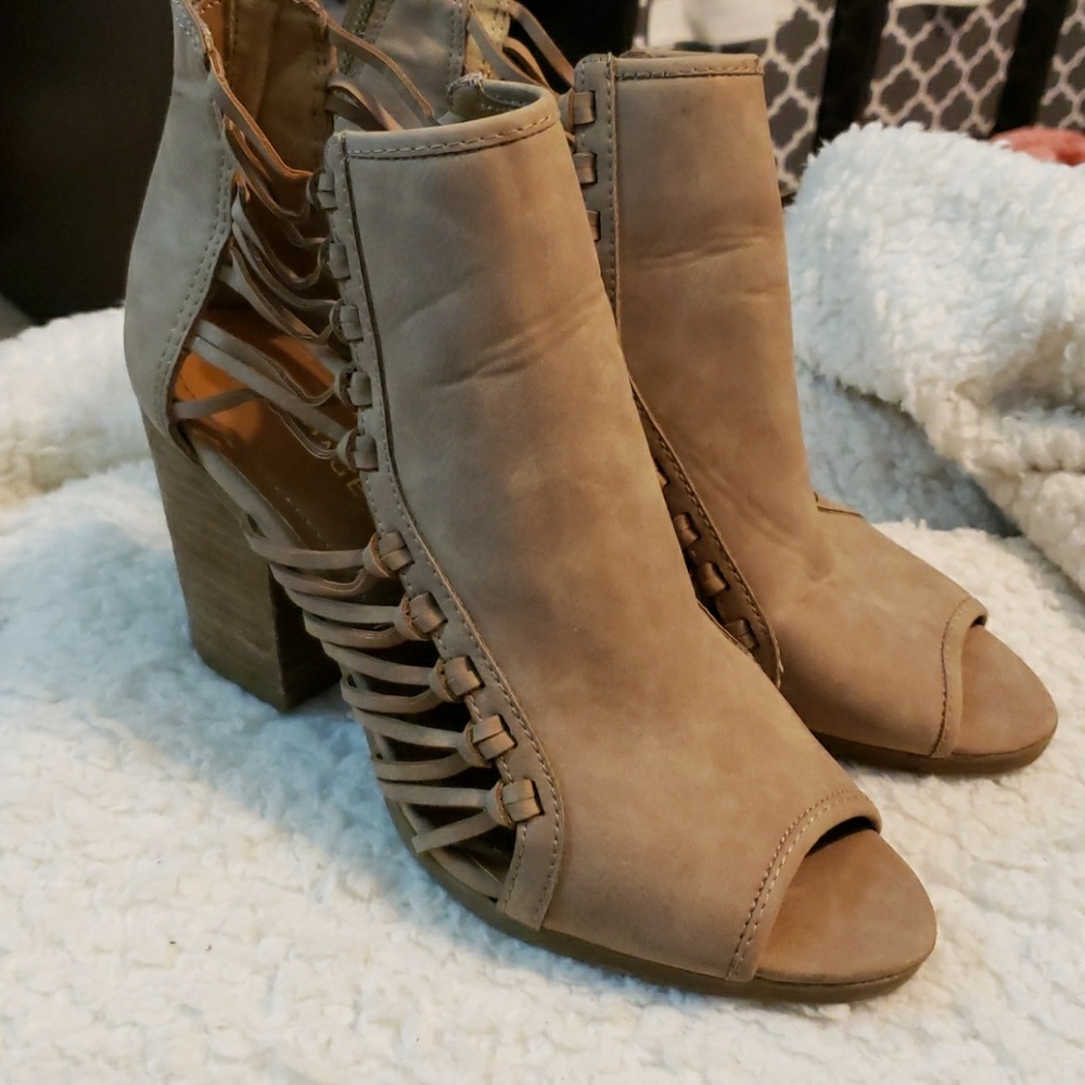 Rampage peep toe heels
